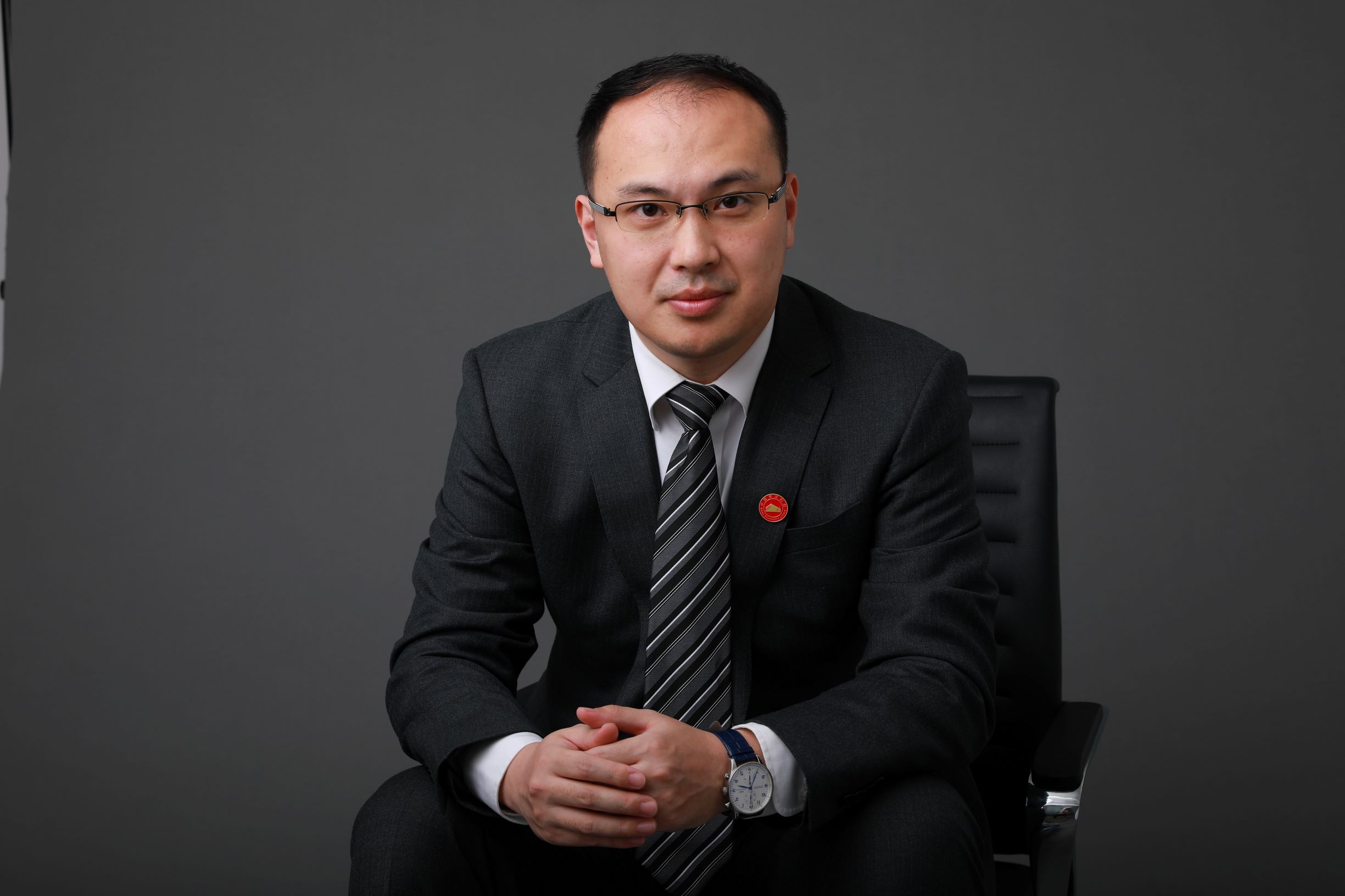 jiaoliang-portrait.jpg